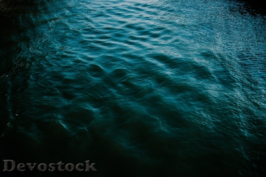 Devostock Light Sea Water 187678 4K