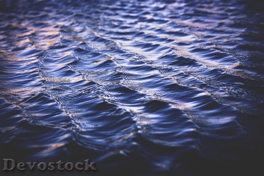 Devostock Light Sea Water 69520 4K