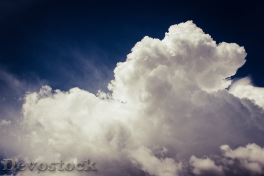 Devostock Light Sky Clouds 195799 4K