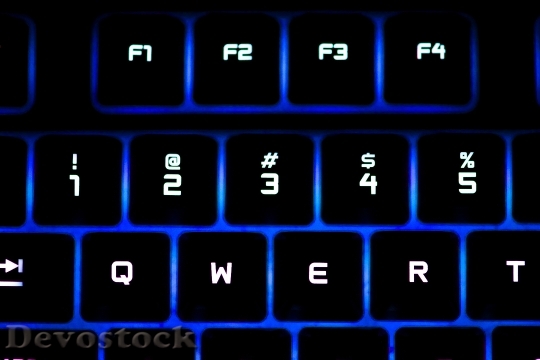 Devostock Lights Dark Keyboard 184667 4K