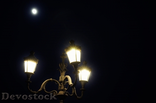 Devostock Lights Night Romantic Full Moon 4K
