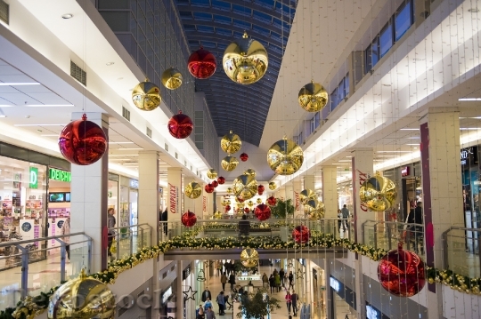 Devostock Shopping Decoration ChristmasMall 4K