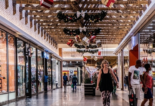 Devostock Shopping Mall Woman Shoping 4K