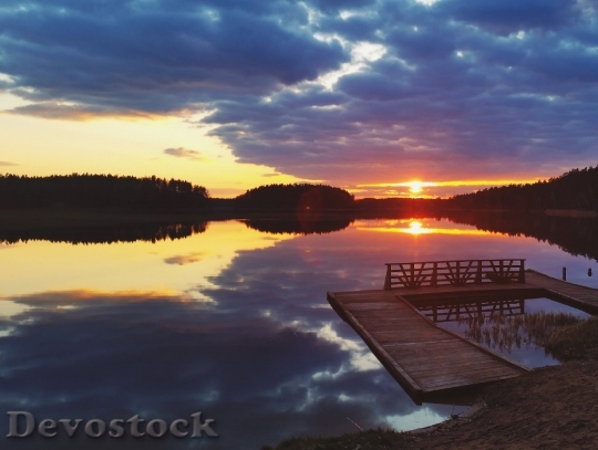 Devostock Sunset Sun Lake Spring 84172 4K.jpeg