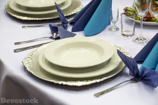 Devostock Table Setting Cutlery Catring 4K