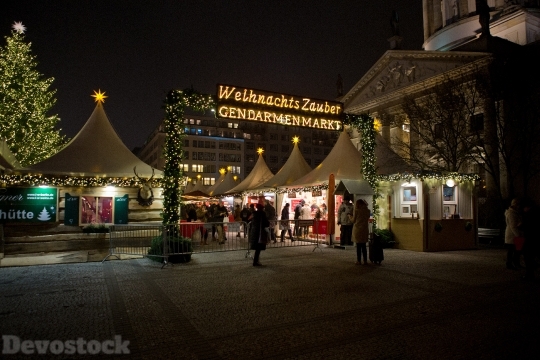 Devostock Weihnachts Zauber Gendarmenmarkt 53165 4K