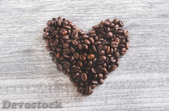 Devostock Wood Heart Caffeine 97782 4K