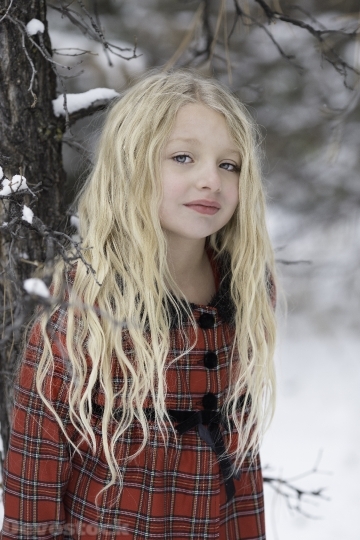 Devostock Beautiful Girl Winter Snow 4K