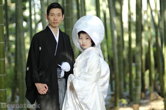Devostock Beautiful Marriage Tradition Japan Couples Kimono Bamboo Bride Groom 4k