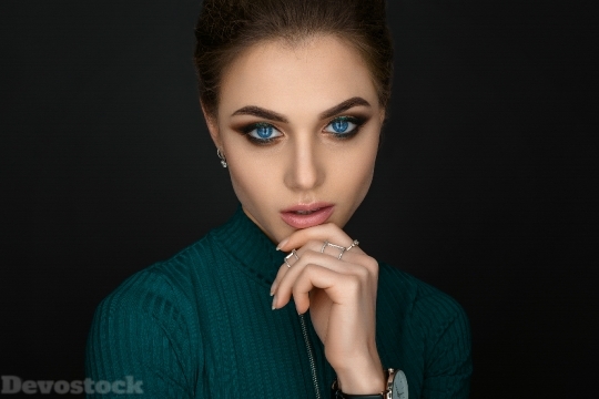 Devostock Blue Eyes Girl Closeup Portrait Es 4K