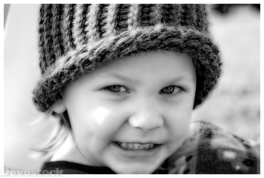 Devostock Boy Baby Hat Portrait 4K