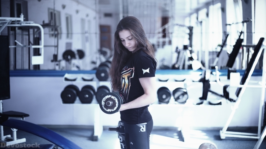 Devostock Girl Gym Training Sport 4k