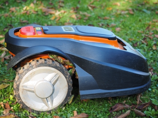 Devostock Lawn Mower Robot Robot 4K