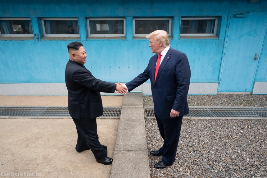 Devostock Politic Dictator PresidentDonald Trump Kim Jong North South Korea Military Hand Shaking 4k