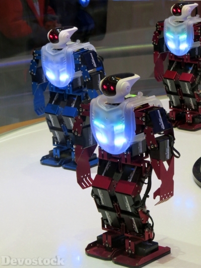 Devostock Robot Robot Dance High 4K