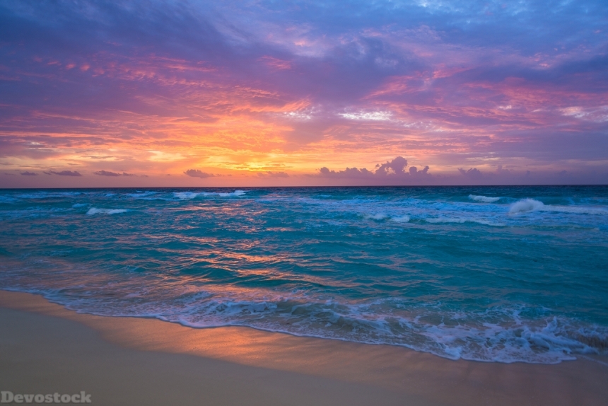 Devostock Sunrise in Cancun