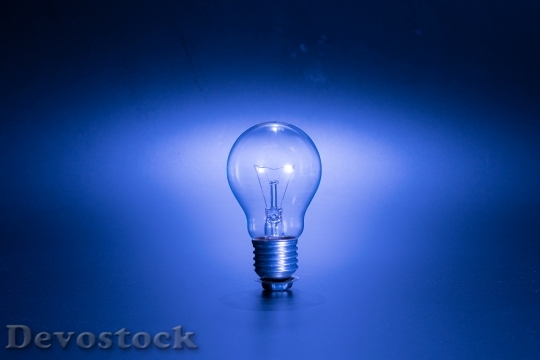 Devostock bright-bulb-clear-414859