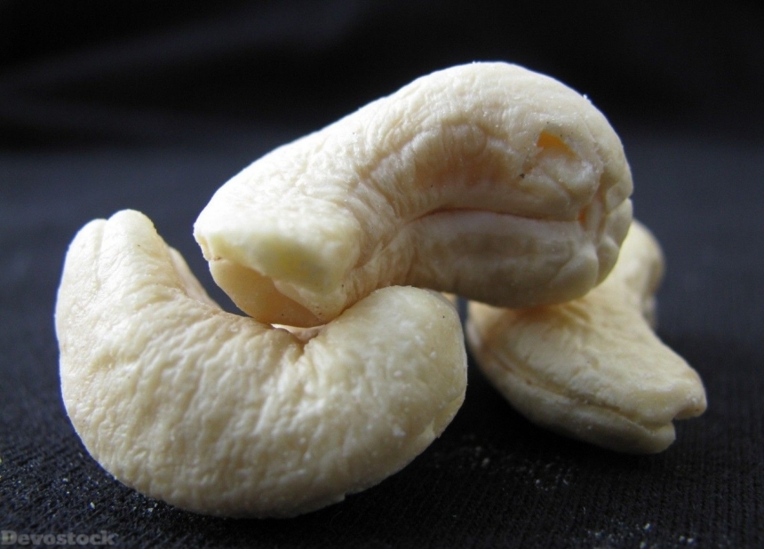 Devostock Cashew nuts  (10)