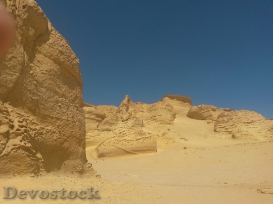 Devostock Desert beautiful image  (293)