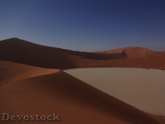 Devostock Desert beautiful image  (445)