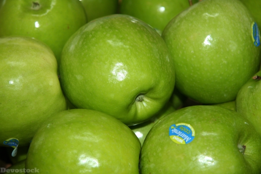Devostock Apple Fruit Fruit Season