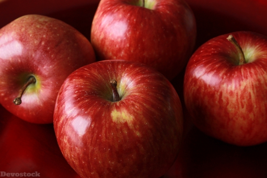 Devostock Apple Fruit Red Food