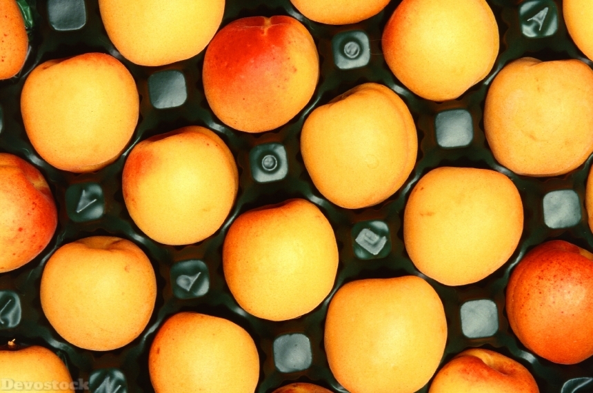 Devostock Apricots Fruit Ripe Picked