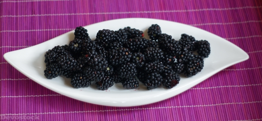 Devostock Blackberries Wild Berries Berry 0