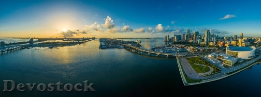 Devostock Panorama Miami Florida Water 346286.jpeg