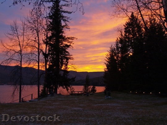 Devostock Sunset Colorful Canim Lake