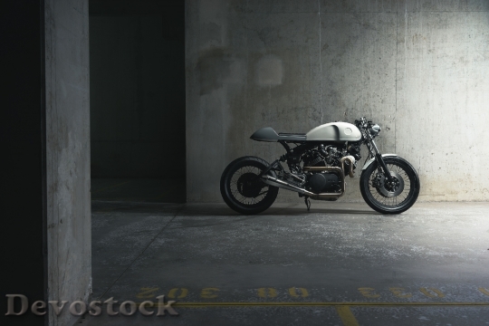 Devostock Yamaha 2018 motobike modern  (9)
