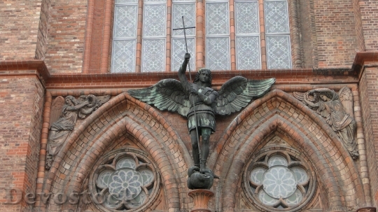 Devostock Angel Sculpture Monument Figure