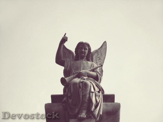 Devostock Angel Statue Sculpture Figure