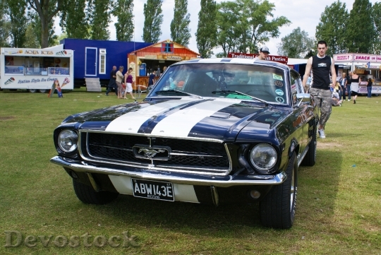 Devostock Automobile Mustang Old Car