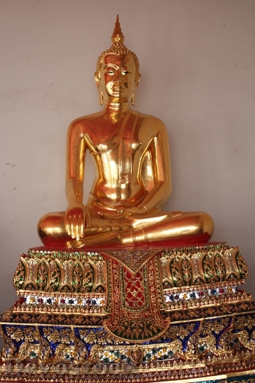 Devostock Bangkok Buddha Gold Meditation 39