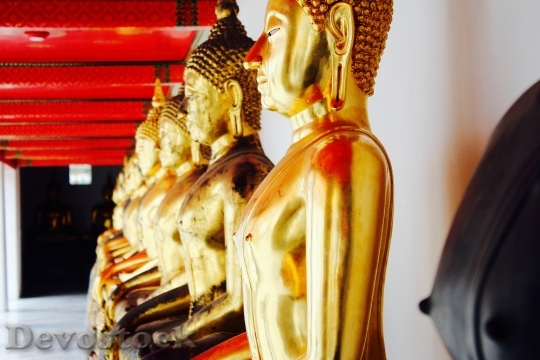 Devostock Bangkok Buddha Gold Meditation 45