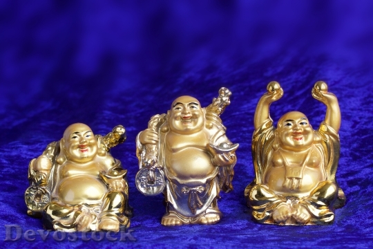 Devostock Buddha Laughing Sculpture Fig 0