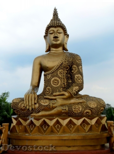 Devostock Buddha Statue Gold Meditation