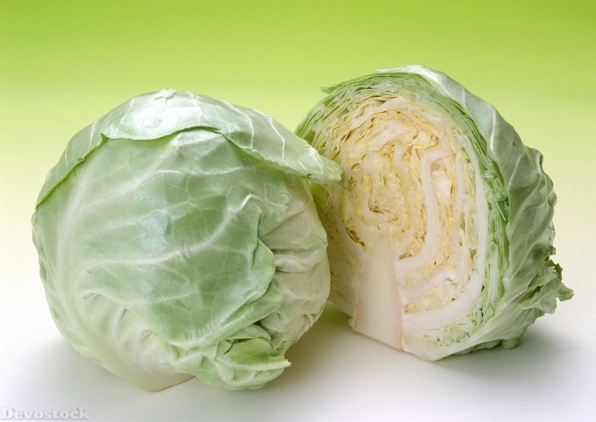 Devostock Cabbages Cut In Half
