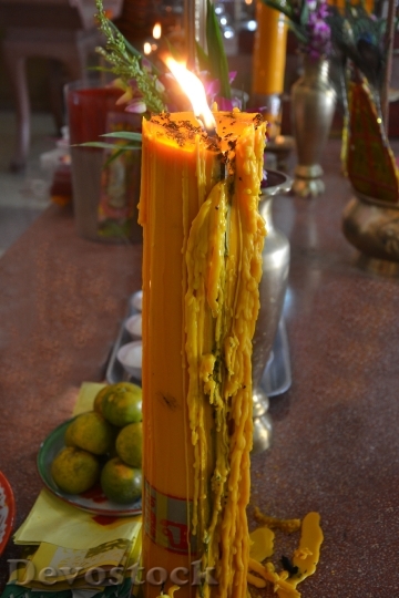 Devostock Candle Yellow Flame Celebration