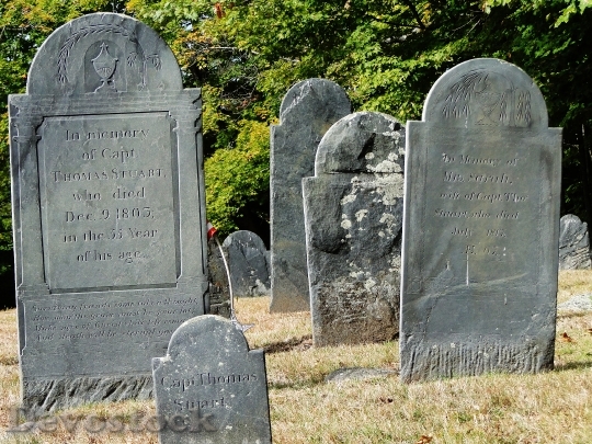 Devostock Cemetery Headstones Graveyard 1045746