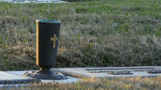 Devostock Cemetery Vase Tombstone Grave