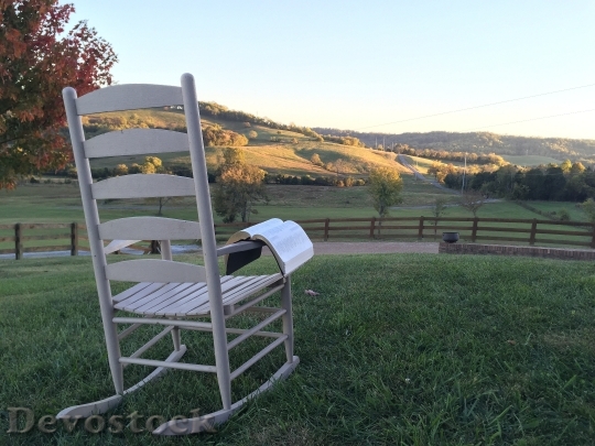 Devostock Chair Bible Hill Landscape