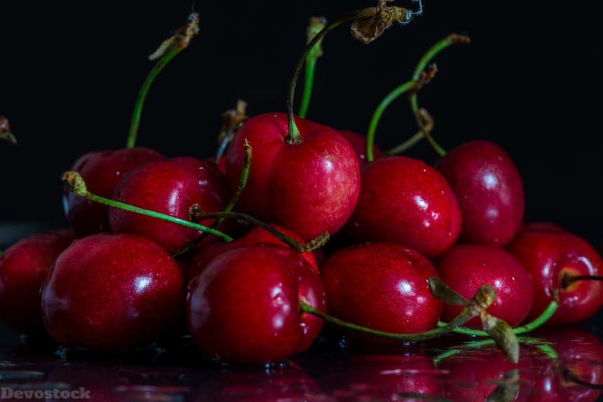 Devostock Cherries Fruit Red Sweet 1