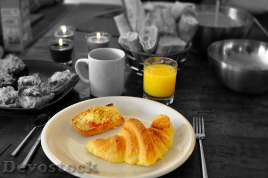 Devostock Continental Breakfast Croissant 1140878
