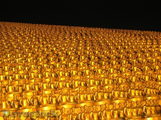 Devostock Dhammakaya Pagoda More Than 14