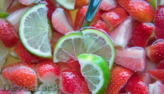Devostock Drink Punch Strawberries Lime
