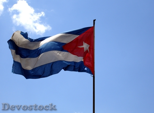Devostock Flag Cuba Sky 677901
