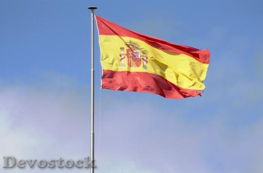 Devostock Flag Spain Mast Sky 1