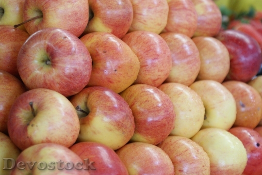 Devostock Fruit Apples Market Guayaquil